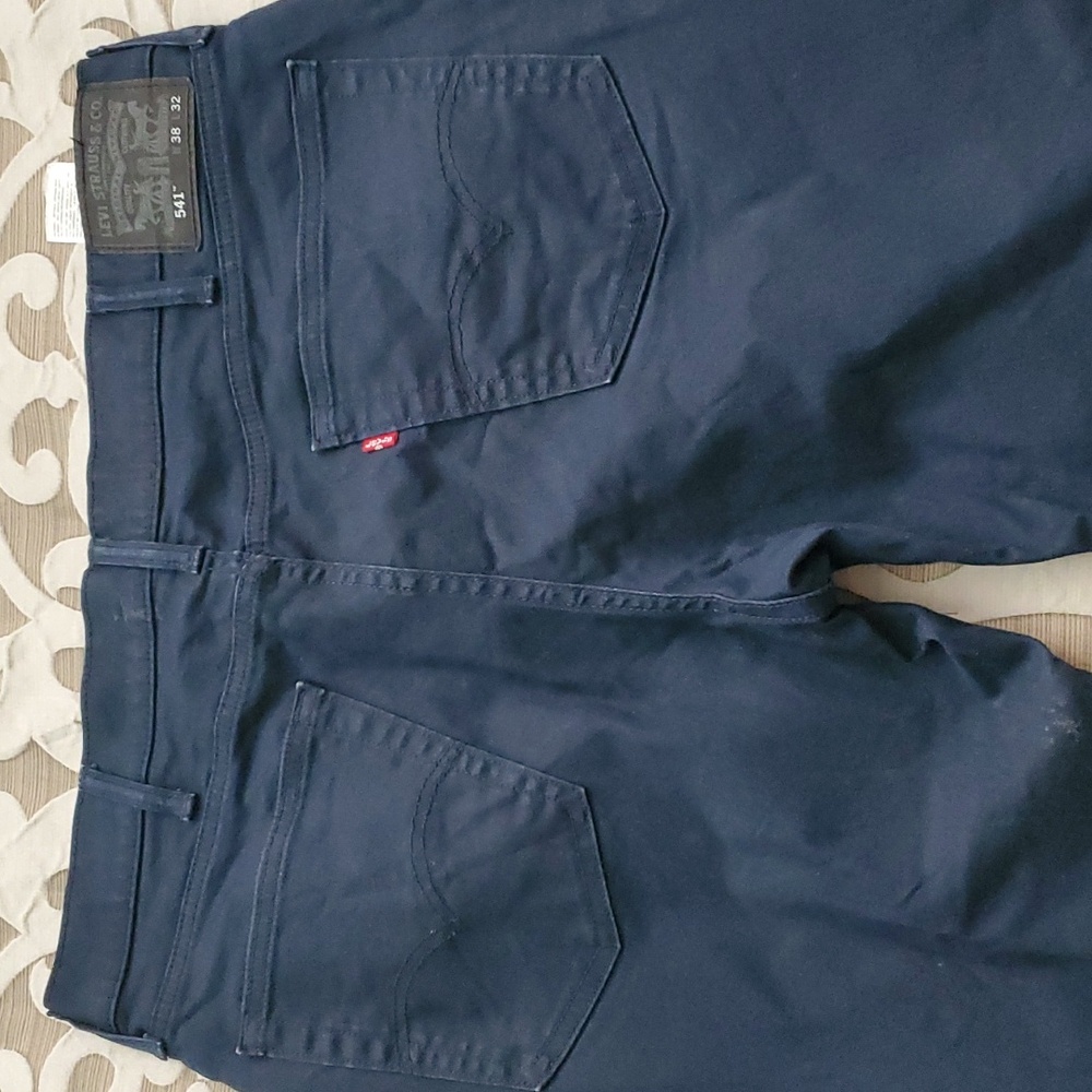 Levi 541 Jeans Size 38x32 Blue